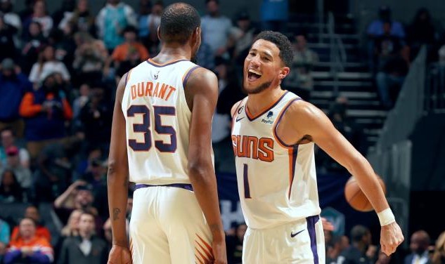 奇异果体育-KD与新东家无缝衔接 未来艰苦赛程检验太阳成色