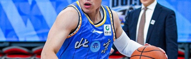 北京首钢两连败，许利民怒斥球员耍大牌，媒体人点名周琦曾凡博