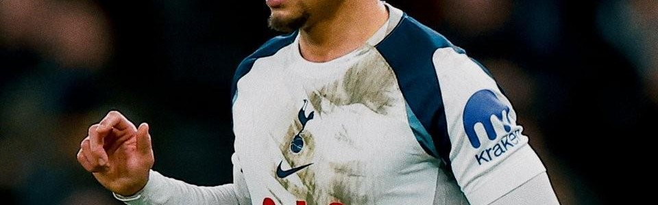 奇异果-热刺官方：哈维-西蒙斯当选与多特一役队内最佳球员